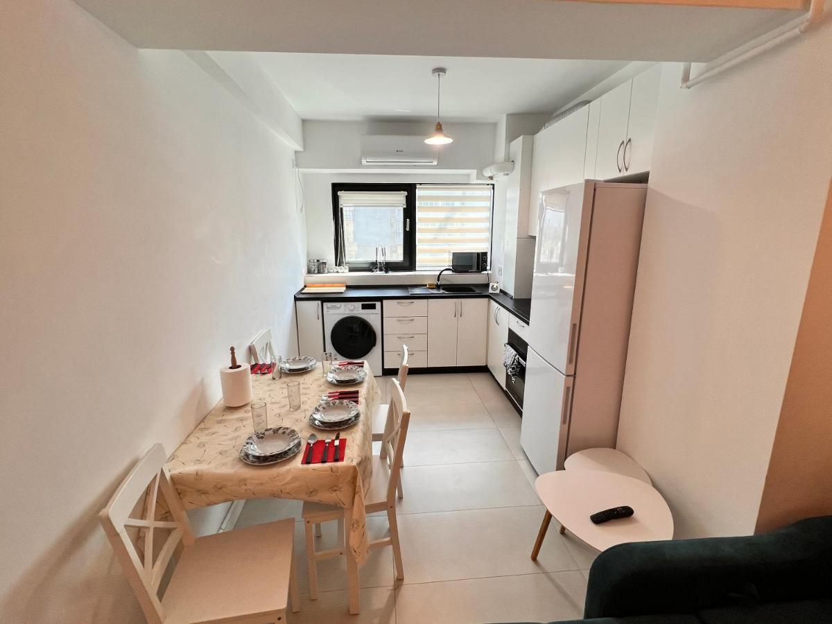 Central Metropolitan Bright 2 Iasi Ngoại thất bức ảnh